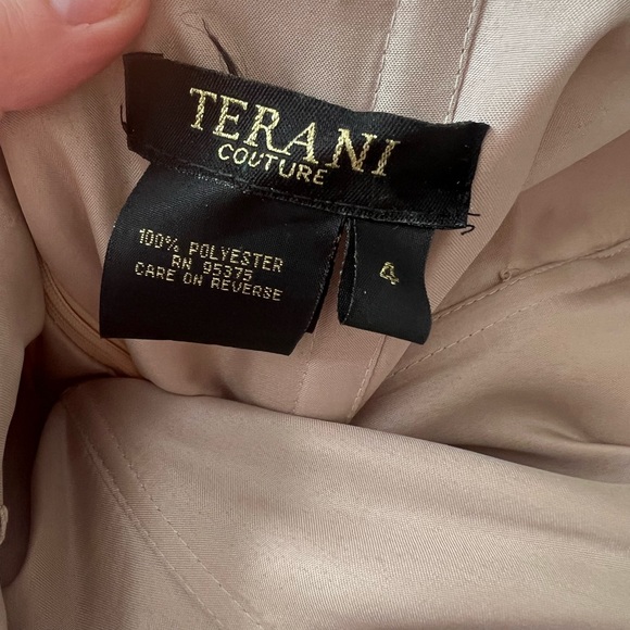 Beaded Terani Couture Mermaid-style Prom/pageant gown nude/aqua tulle skirt Sz 4 - Picture 7 of 9